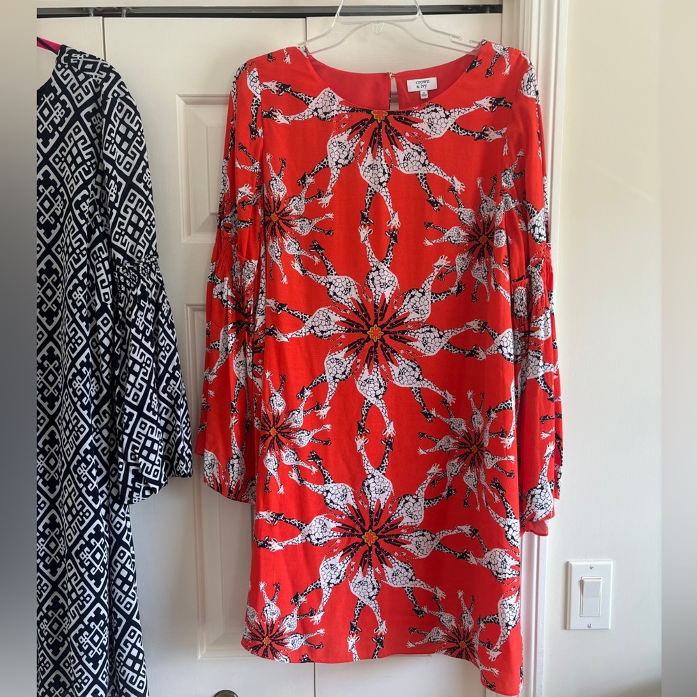 Crown and Ivy Orange Rayon Dress Giraffes Size 12